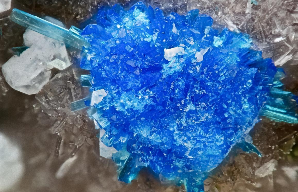 Blaues Kristall.JPG