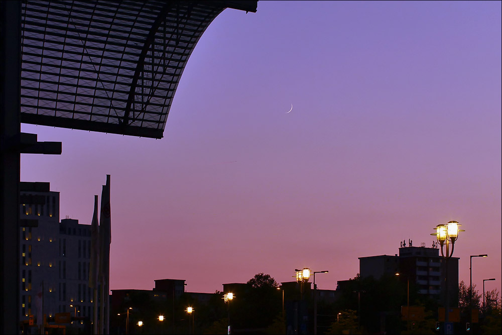 mond_am_hbf.jpg