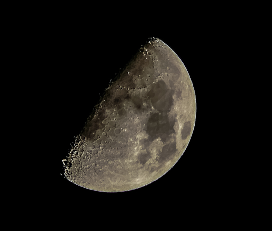 Mond mit Raynox DCR-2025.jpg