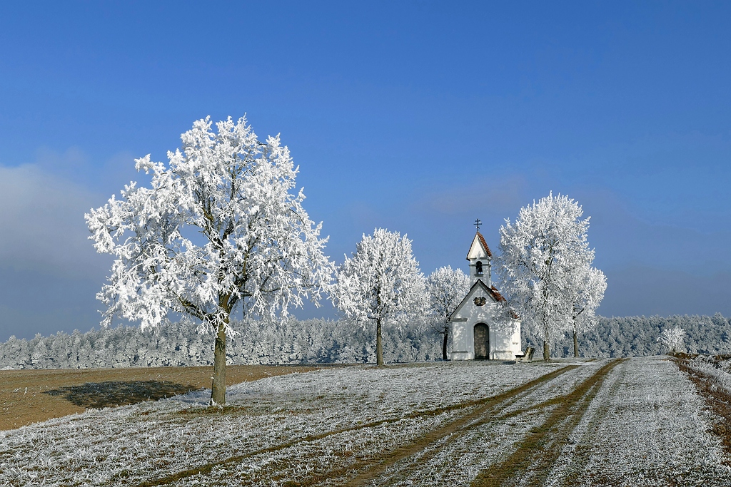 comp_2_Kreuzberg Kapelle Stockensau.jpg