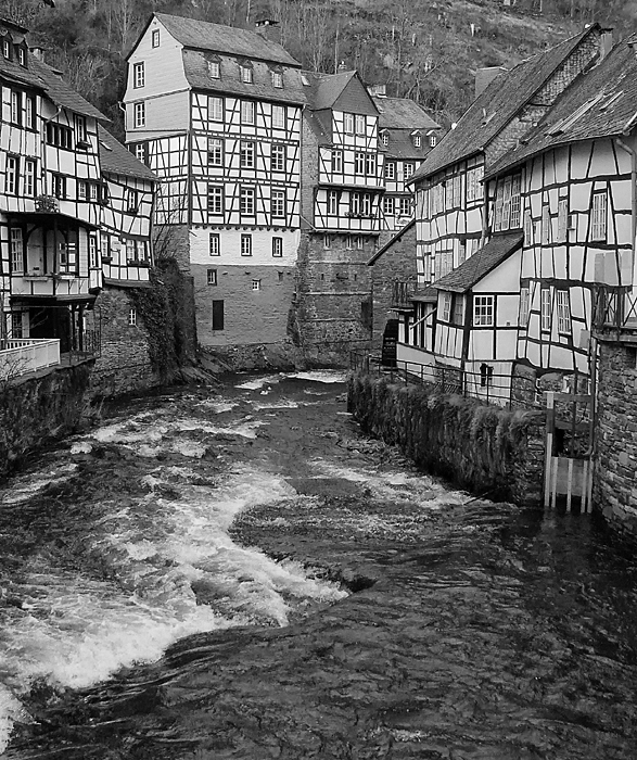 Eifel_Monschau_01_1.jpg