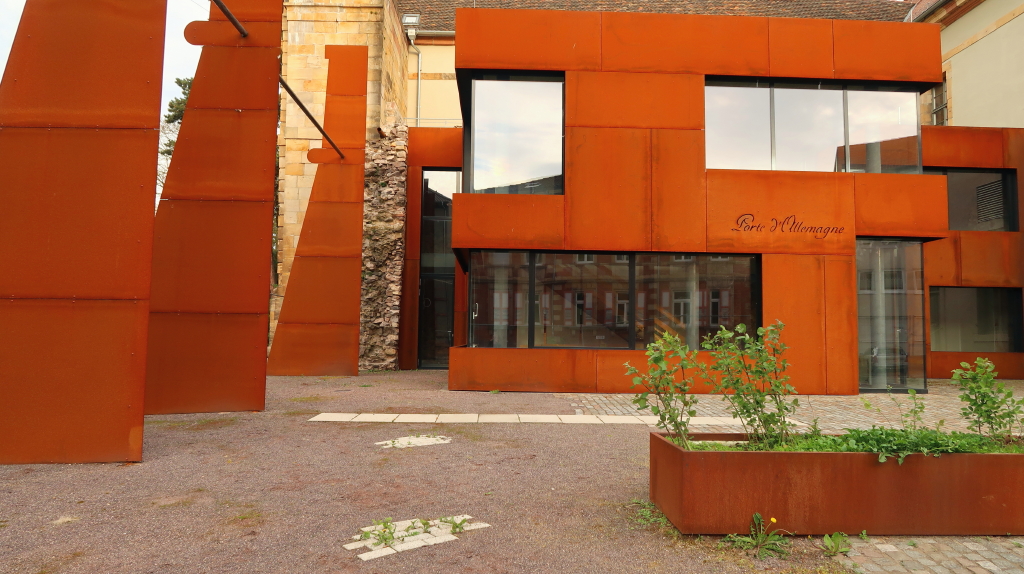 Edelrostfassade_1.JPG