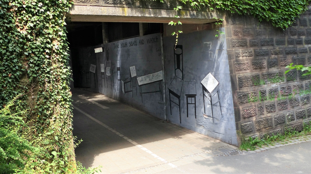 Sitzmöbel (2).jpg
