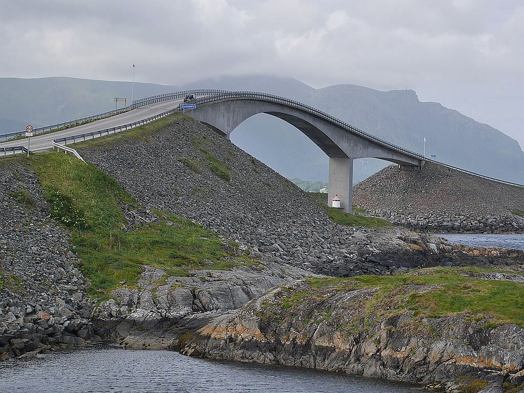 Brücke2.jpg