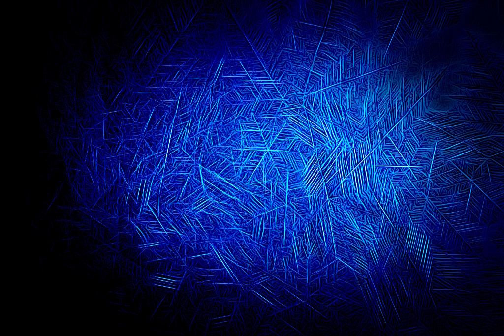 P3010735 Seifenblase blau gefiltert verkleinert.jpg