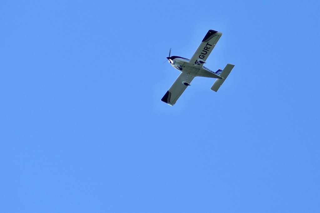 comp_Aero AT-3 R100 P1000102a.jpg