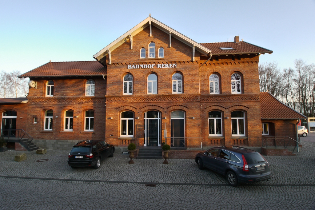 Bahnhof_ooc.JPG