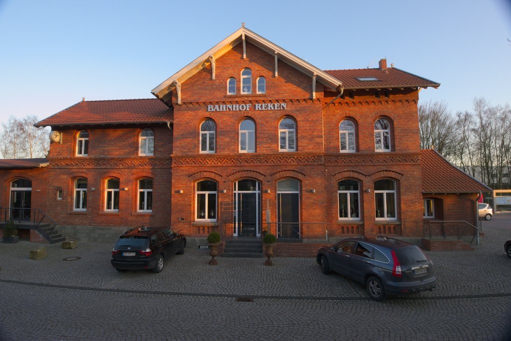 Bahnhof_RT.jpg