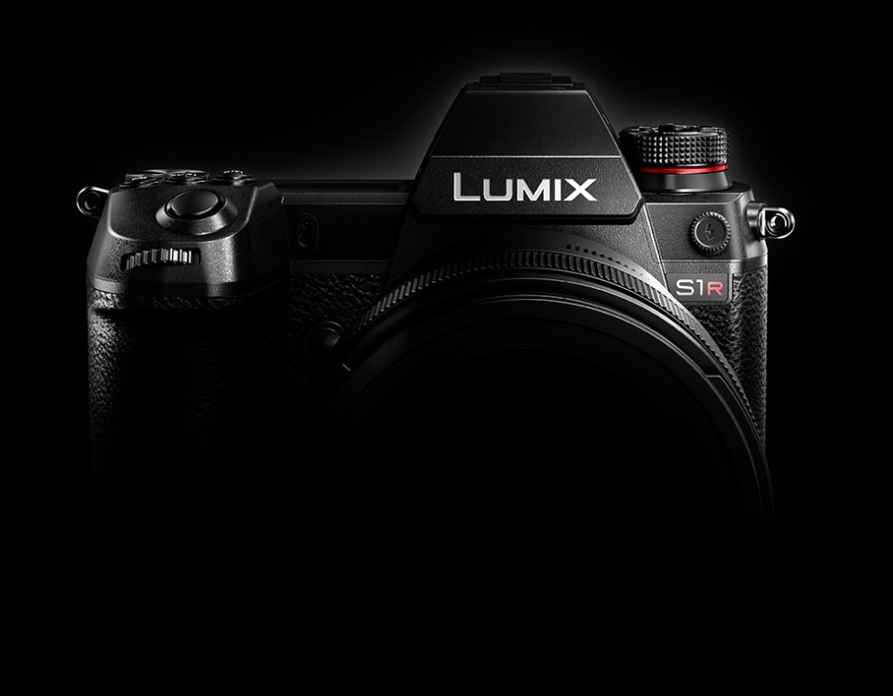 S-Lumix.jpg