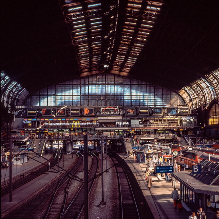 Hamburger Hauptbahnhof.jpg