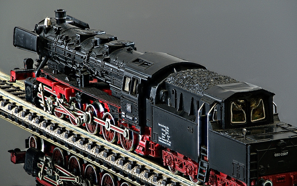 BR 50 0500587 Antriebsstrang klein.jpg