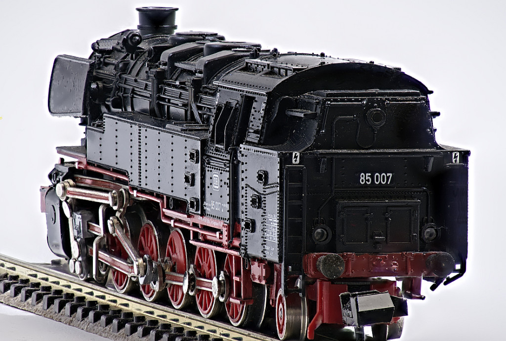 BR 85 von hinten.jpg