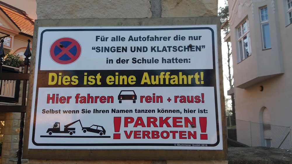 Parken Schild.jpg