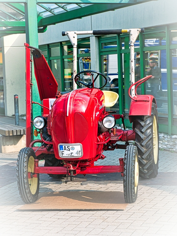 auch ein Porsche.jpg
