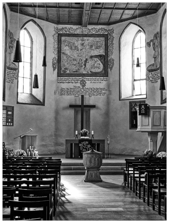 Bergkirche_Nimburg_BW_1200px.jpg