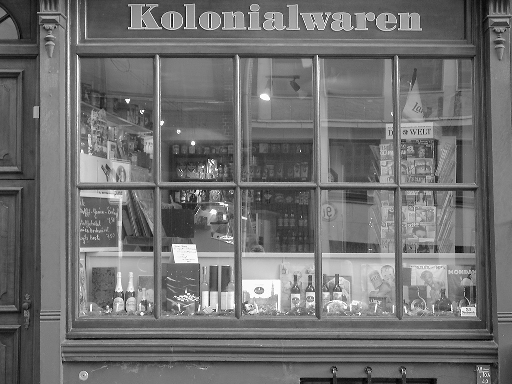 Casio QV-4000 - 2001.jpg