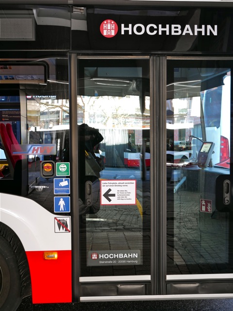 HH- Busfahrerschutz1.jpg