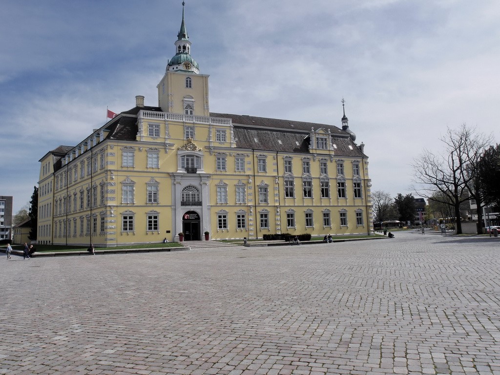 OL Schlossplatz 1.JPG