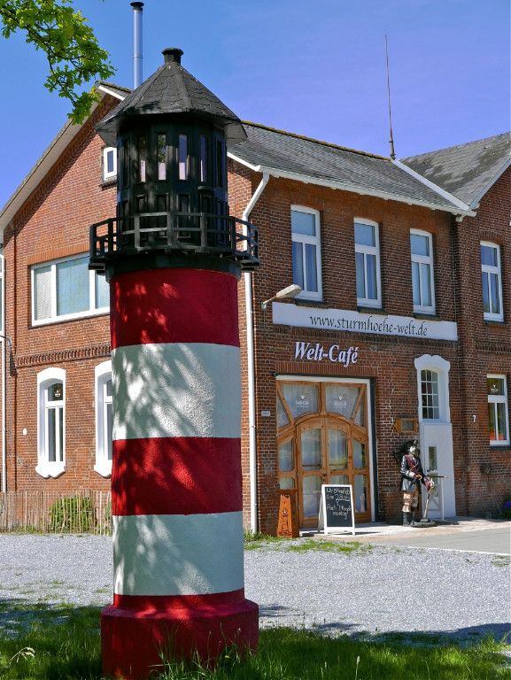 Leuchtturm in Welt.jpg