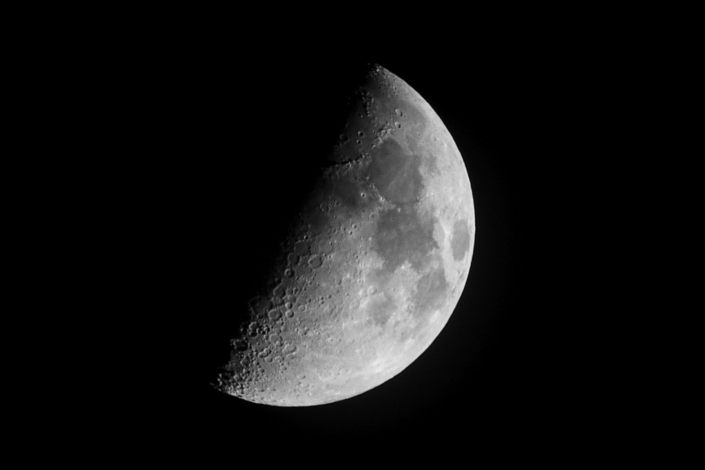 Luna_02.jpg