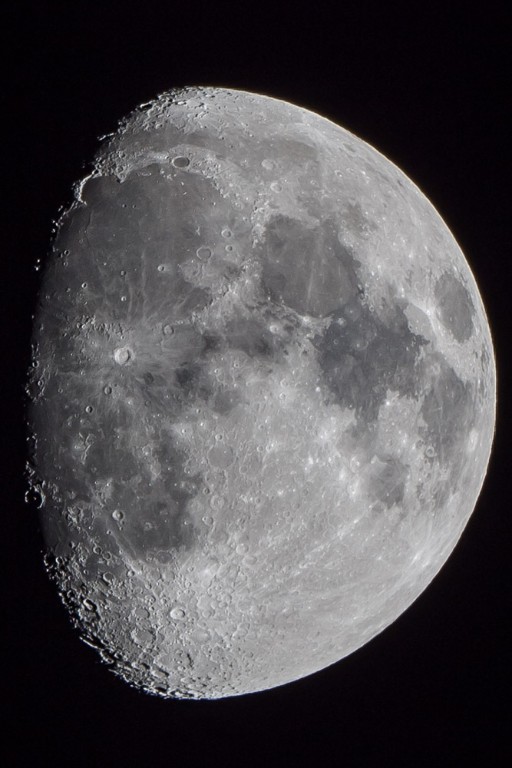 Mond_Panasonic 100_400-1004459.JPG