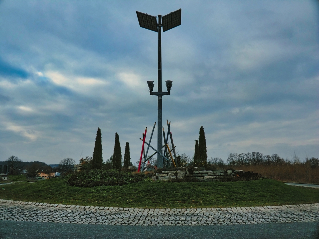 Stein_ Kreisverkehr.jpg