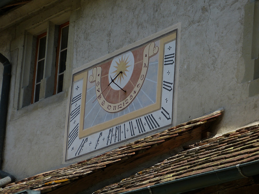 sonnenuhr.jpg
