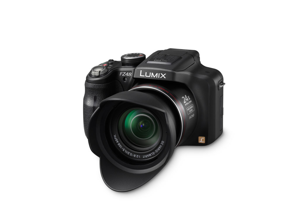 Panasonic_DMC-FZ48_slant_Hood.jpg