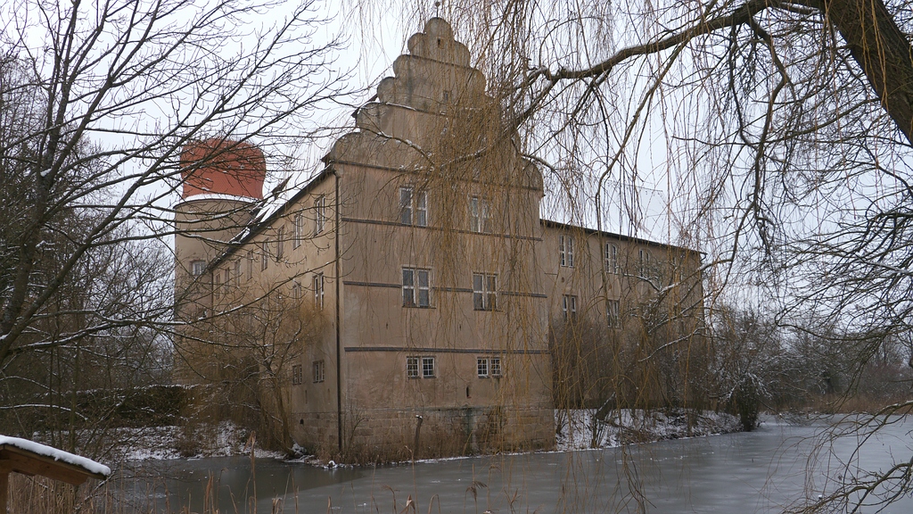 P1000165_R.jpg