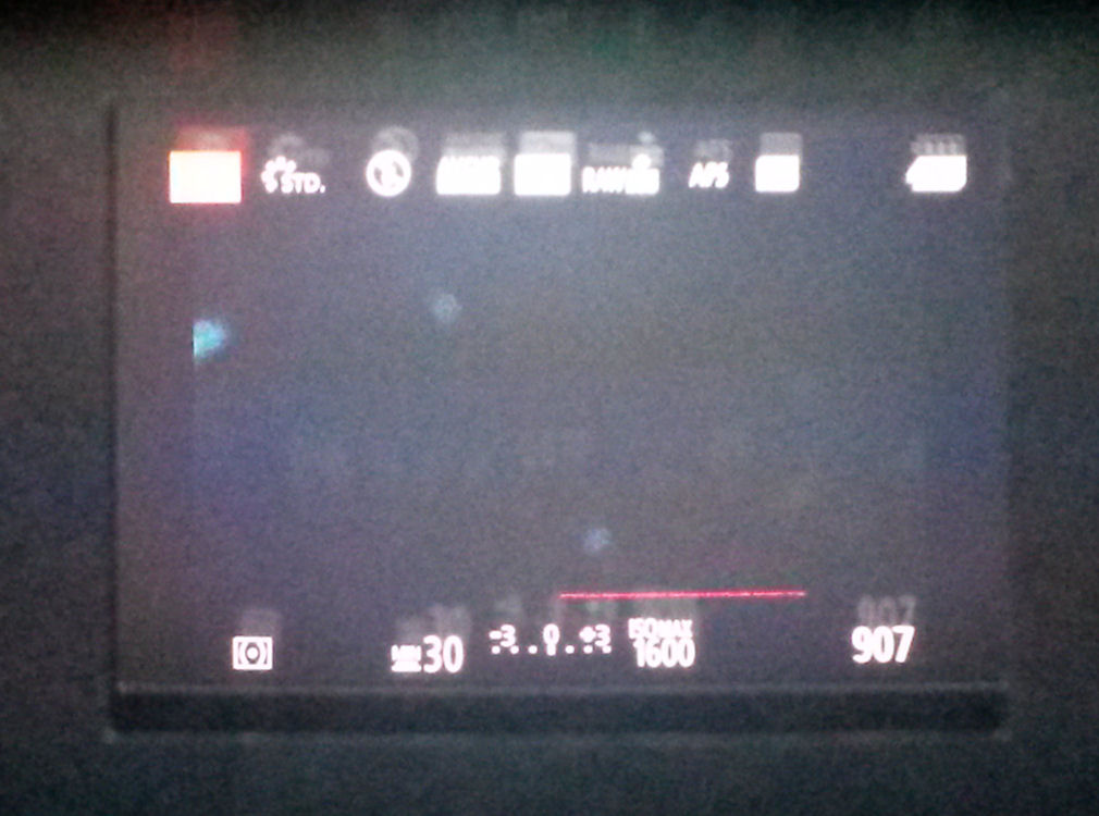 Rote Linie im Sucher.jpg