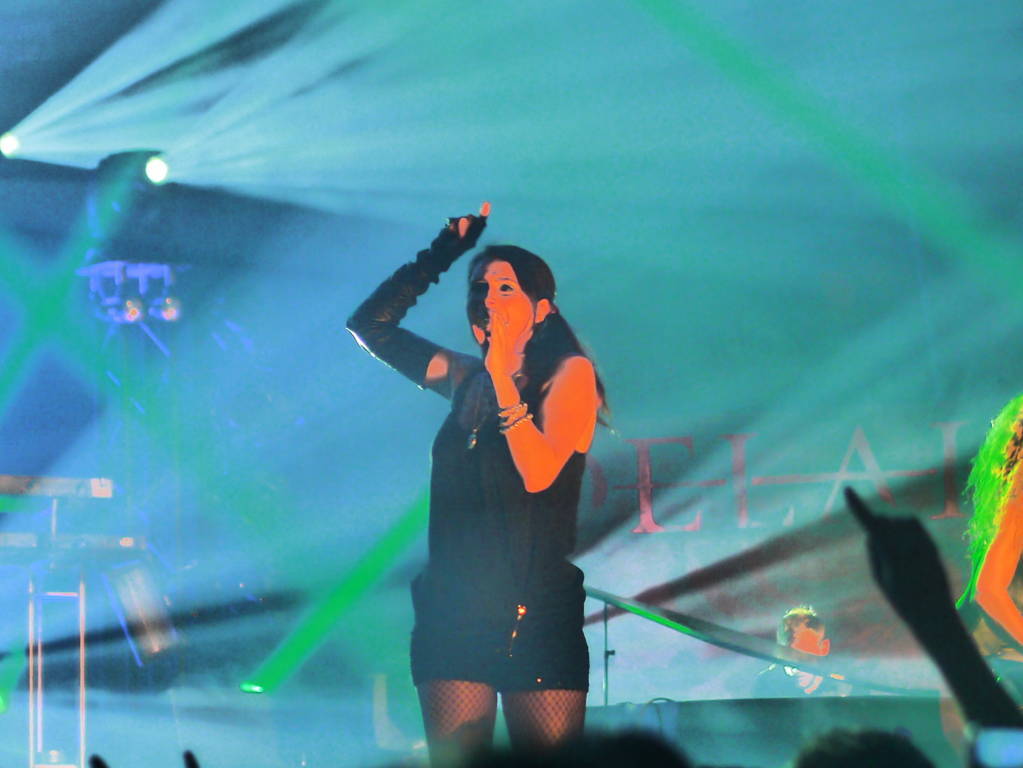 Delain 087 Sharon (FILEminimizer).JPG