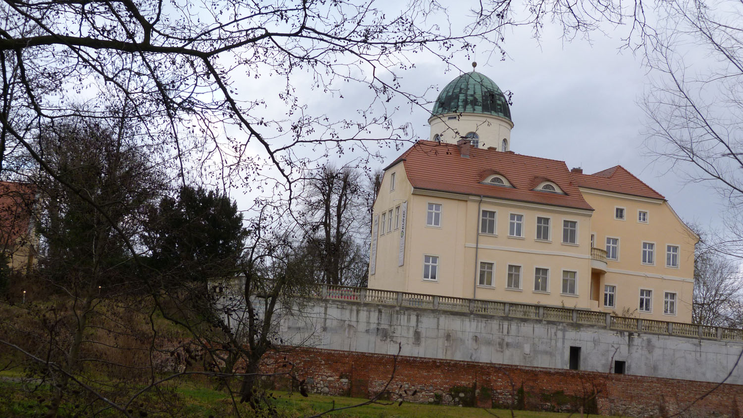 Lenzen Burg.JPG