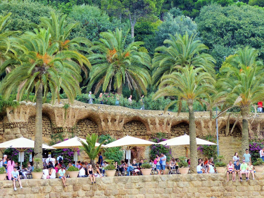 Park Guell Barcelona.jpg
