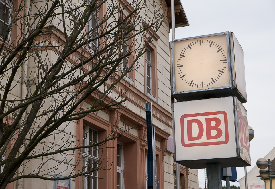 Nie wieder verspätete Züge.jpg