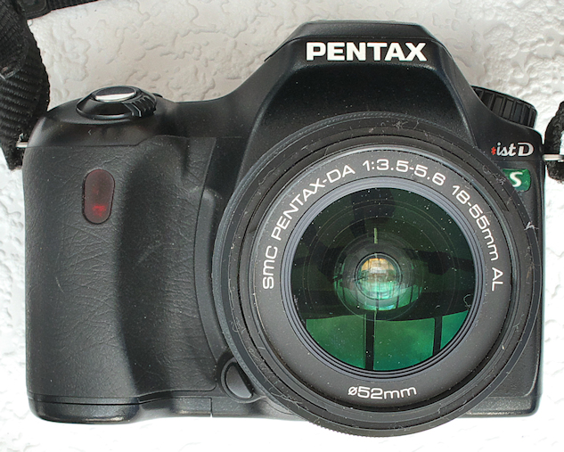 Pentax istD_S.jpg